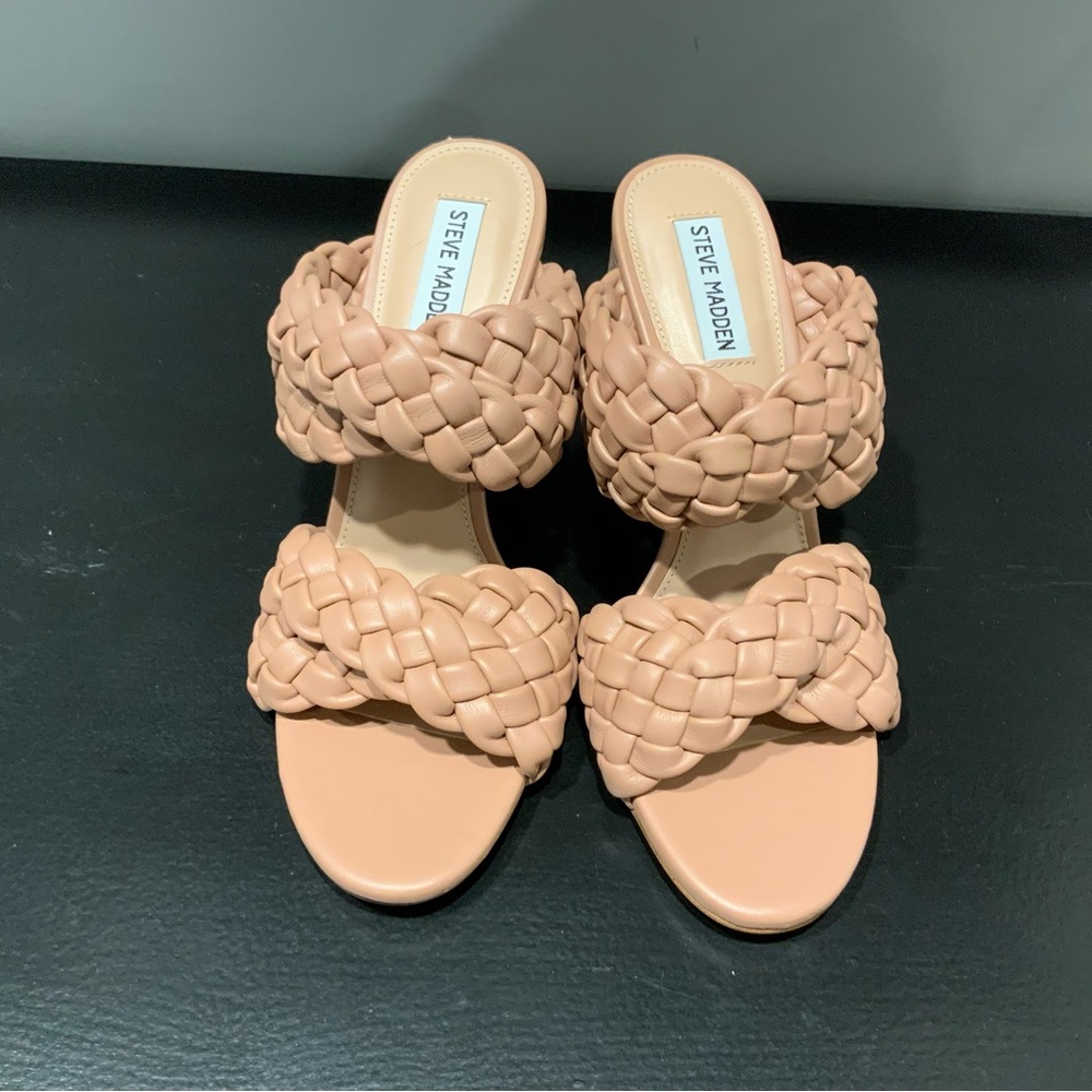 Steve Madden Tan Woven Sandals